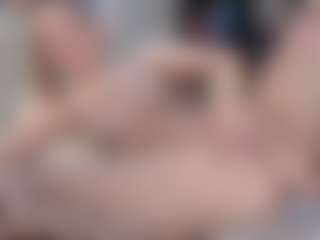 Live cam show with HayleeX - Tease on CamwithHer