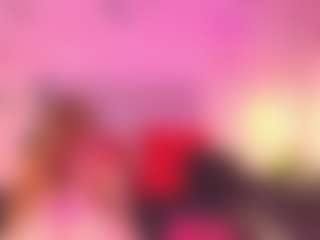 Brytanny and oliver MILF webcam performer live streaming
