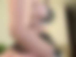 Live cam show with S A R A H. FX - Brown Eyes Big Tits on Gym Cam Girls