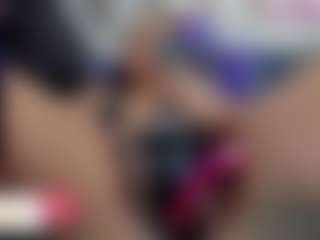 Live cam show with jessica_morgan - Nipple Piercings on Strip Flash - Live Sex Shows