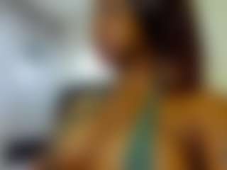 Live cam show with idaarasmith - Black Shaved Pussy on Camsoda