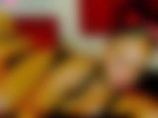 Live cam show with GeeTox - Skinny on AdultVida.com