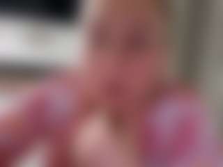 Mikagray's Live Sex Cam Show