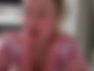 Mikagray's Live Sex Cam Show