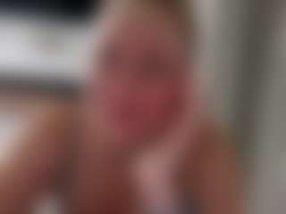 Mikagray's Live Sex Cam Show