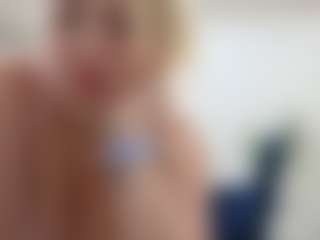 Mikagray's Live Sex Cam Show