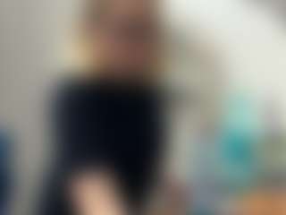 Mikagray's Live Sex Cam Show