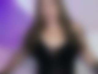 Live cam show with Kamryn Marie - Public on Streamer API
