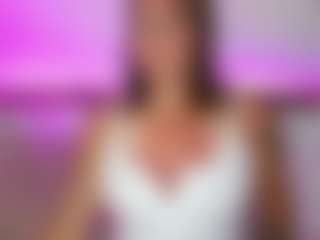 Live cam show with Kamryn Marie - Full Nudity on Hubzter Live