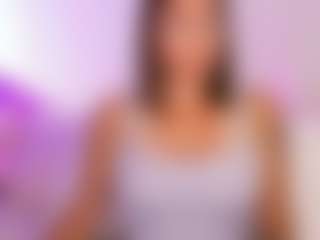 Live cam show with Kamryn Marie - Deepthroat on live18s.com