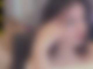 Live cam show with britneybarker - Bikini on Mixed Magazine Live