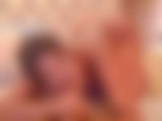 Live cam show with MAYRA PRESTON - Black Blowjob on LiveSexCams6