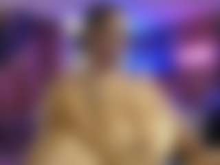 Qveen Purp's Live Sex Cam Show