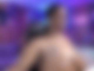 Qveen Purp's Live Sex Cam Show