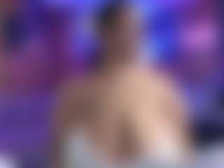 Qveen Purp's Live Sex Cam Show