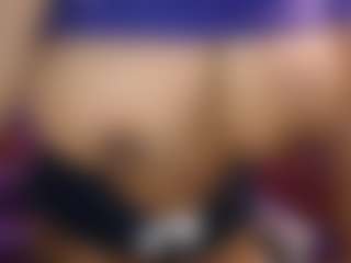 Qveen Purp's Live Sex Cam Show