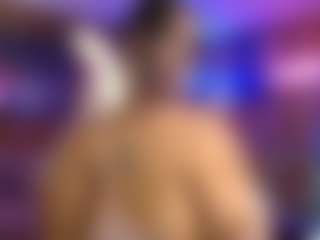 Live cam show with Qveen Purp - Sexwebcam Curvy on Livezox