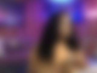 Qveen Purp's Live Sex Cam Show