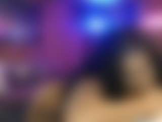 Live cam show with Qveen Purp - Flashing on TeamSkeetLive