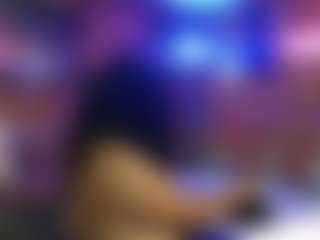 Live cam show with Qveen Purp - Bath on Free Soda