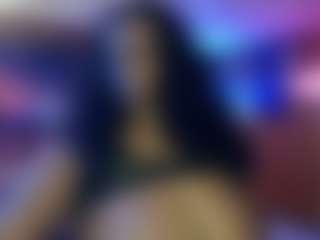 Qveen Purp's Live Sex Cam Show