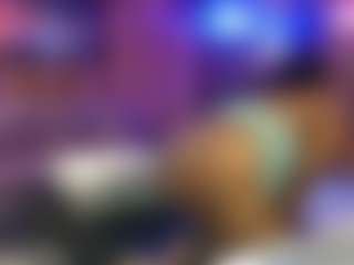 Qveen Purp's Live Sex Cam Show