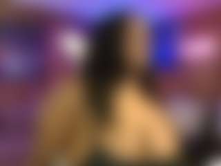 Live cam show with Qveen Purp - Big Ass Big Tits on xheatlive.com