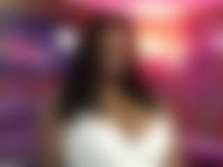Live cam show with Qveen Purp - Black Blowjob on Camsoda