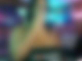 Live cam show with Qveen Purp - Moaning on Fling VIP Chat