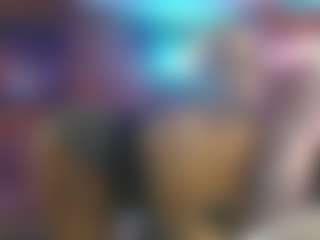Qveen Purp's Live Sex Cam Show