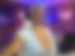 Qveen Purp's Live Sex Cam Show