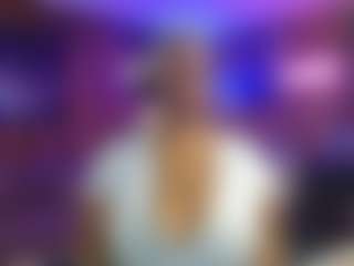 Qveen Purp's Live Sex Cam Show