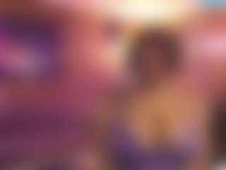 Qveen Purp's Live Sex Cam Show