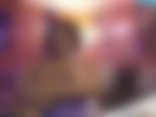 Qveen Purp's Live Sex Cam Show
