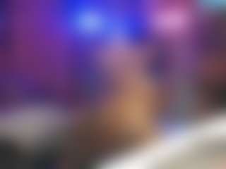 Qveen Purp's Live Sex Cam Show