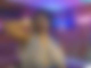 Live cam show with Qveen Purp - Busty on AdultVida.com