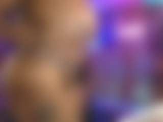 Qveen Purp's Live Sex Cam Show
