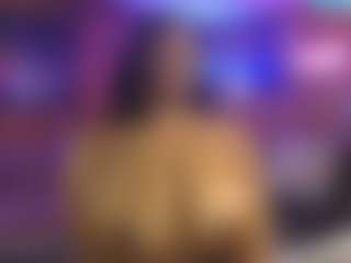 Qveen Purp's Live Sex Cam Show