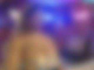 Qveen Purp's Live Sex Cam Show