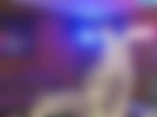 Qveen Purp's Live Sex Cam Show