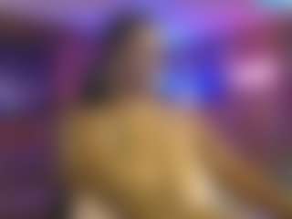 Qveen Purp's Live Sex Cam Show