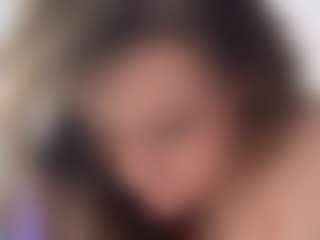 Live cam show with demidee - Freaky on Cam Slut