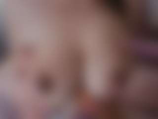 Live cam show with demidee - Anal on Camsoda