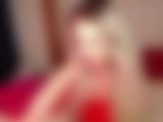 Live cam show with marlazinger - Bedroom on thefappeningchat.com