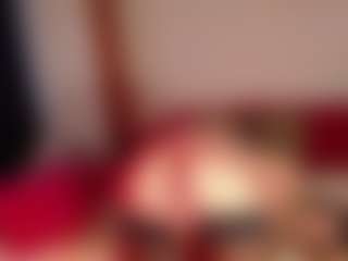 Live cam show with marlazinger - Bedroom on Camsoda