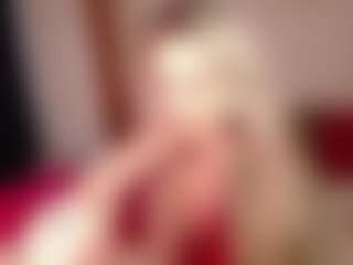 Live cam show with marlazinger - Blonde Hair Shaved Pussy on fapnchat