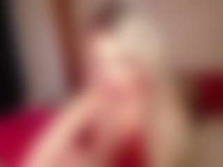 Live cam show with marlazinger - Blue Eyes on Uber Horny