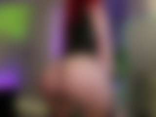 Live cam show with Lady Alexa Ra - Solo on Soda Cam