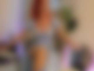 Lady Alexa Ra MILF webcam performer live streaming