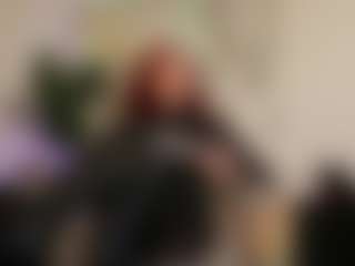 Live cam show with Lady Alexa Ra - Leather on AdultVida.com